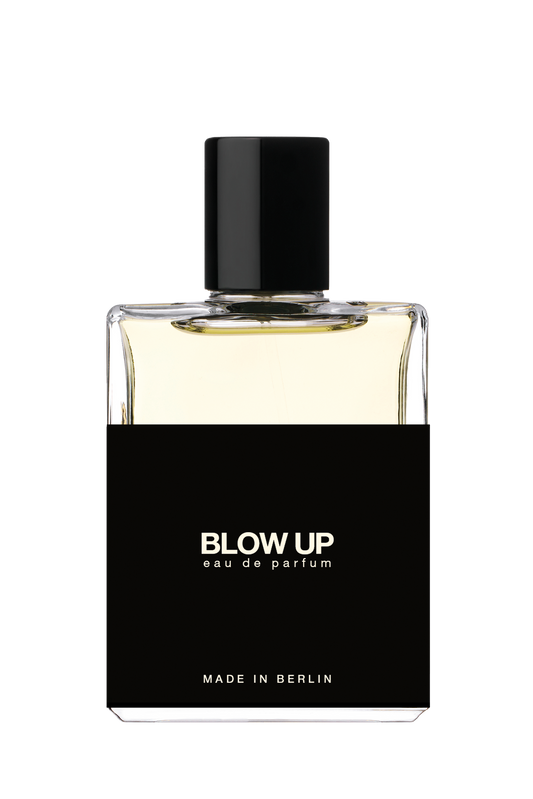 BLOW UP